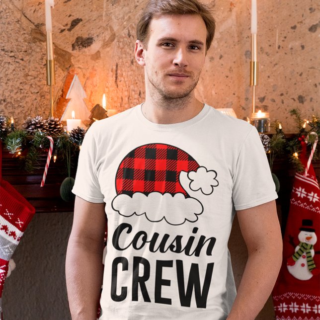 Camiseta Primo Tripulante Feriado de Natal Buffalo Xadrez M (Cousin Crew Christmas Holiday Buffalo Plaid Men's T-Shirt)