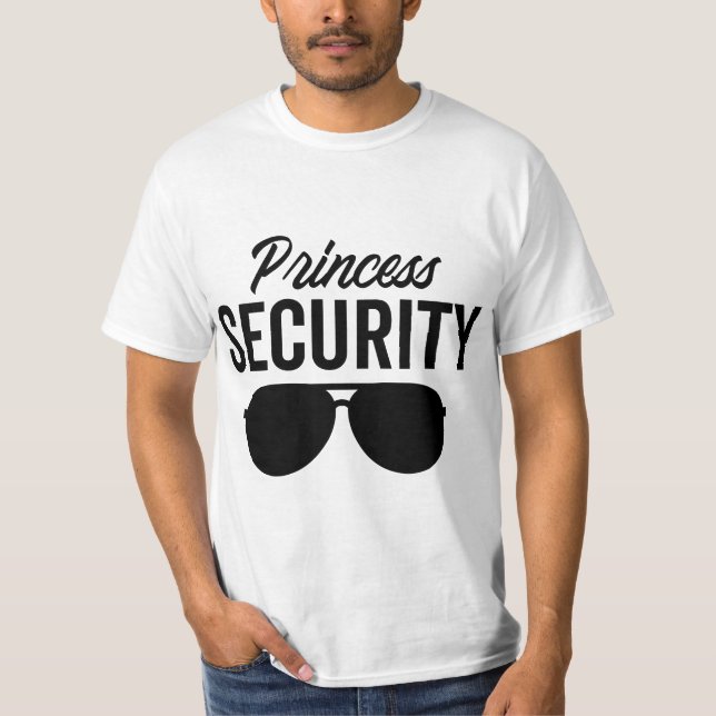 Camiseta Princess Security Dad Boyfriend Husband Pregnancy  (Frente)