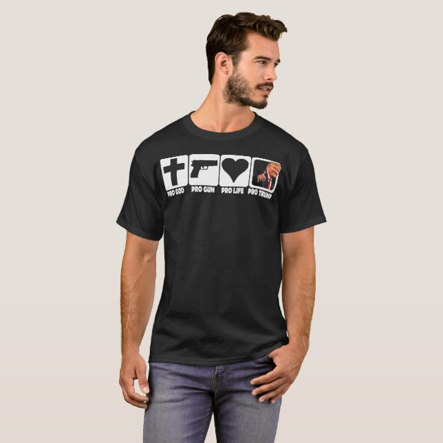 Camiseta Pro deus… Armas… Vida… TRUNFO no tecido escuro (Frente Completa)