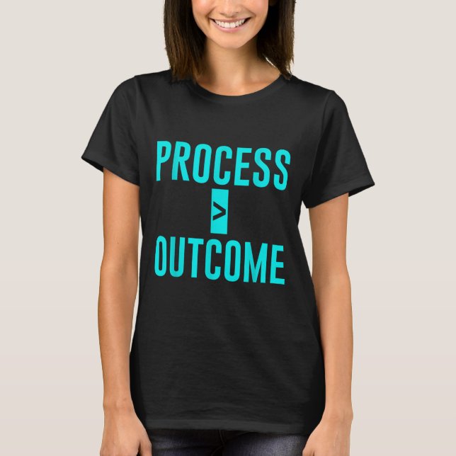 Camiseta Process Greater Than Outcome Growth Mindset Motiva (Frente)