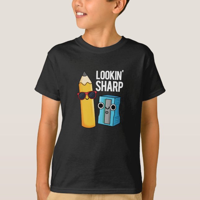 Camiseta Procurando Lápis Engraçado Escuro BG (Frente)