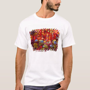 Camiseta Produtos colorido à venda num compro em Hong Kong