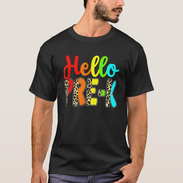 Camiseta Professor Alô Pré K Leopard De Volta À Escola (Frente)
