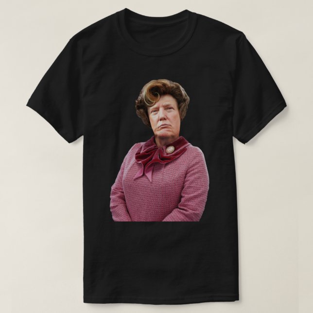 Camiseta Professor D. Umbridge 2 Sticker (Frente do Design)