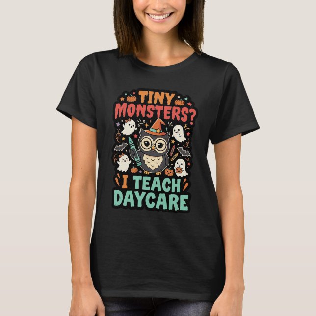 Camiseta Professor de Creche de Halloween Monstros Pequenos (Frente)