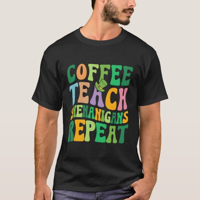 Camiseta Professor de Dia de São Patrício Ensino de Café Sh (Frente)