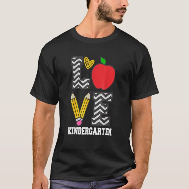 Camiseta Professor de jardim de infância do amor (Frente)