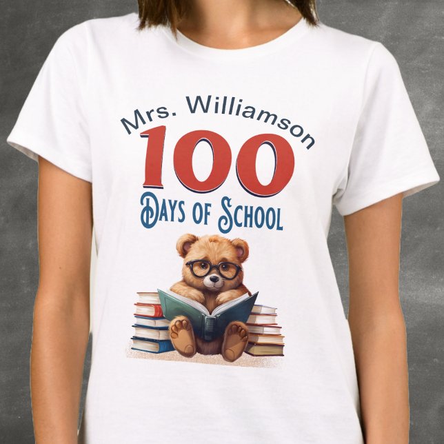 Camiseta Professor de Leitura de Urso Justo nas Escolas, 10 (The 100 Days of School Books Teacher Staff fun design is here to make the milestone of 100 days of s)