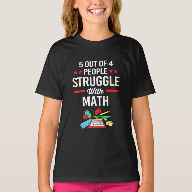 Camiseta Professor De Matemática 5 Em 4 Pessoas (Frente)
