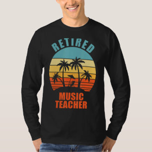 Camiseta Professor de Música Aposentado Ensinando Encantado