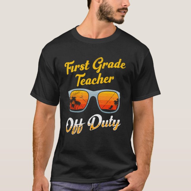 Camiseta Professor de primeira classe que se despede de pro (Frente)