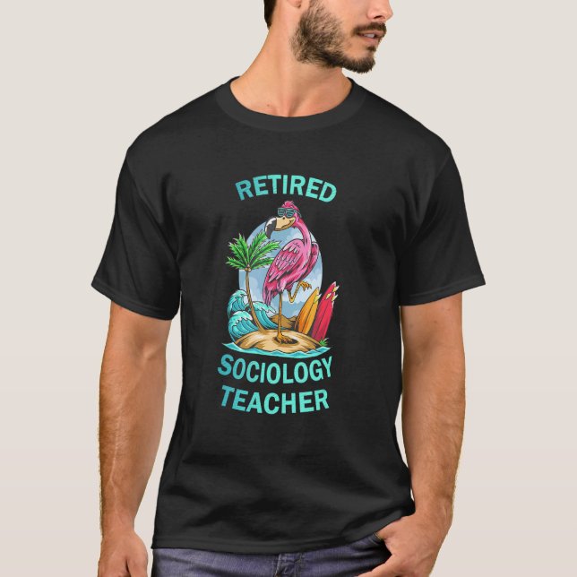 Camiseta Professor de Sociologia Aposentada Flamingo (Frente)