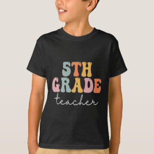 Camiseta Professor do 5º Ano Retro Groovy Vintage Primeiro