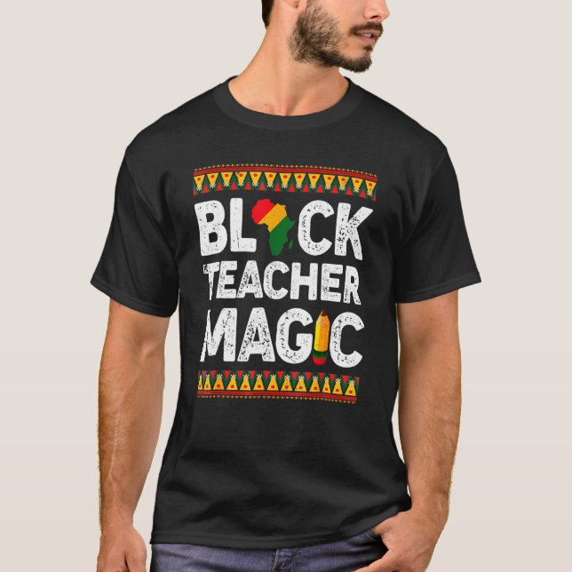 Camiseta Professor Preto Magic Melanin Pride Orgulho Negro  (Frente)