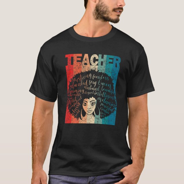 Camiseta Professora de Mulher Negra Depois do Mês da Histór (Frente)