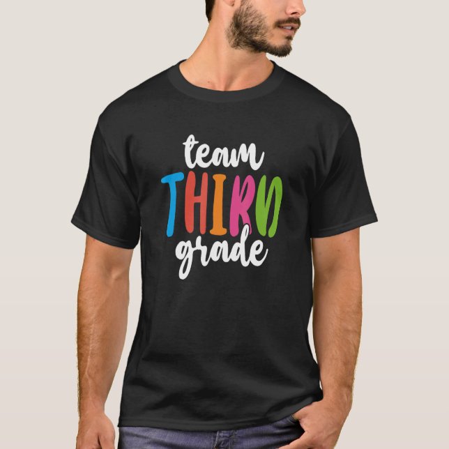 Camiseta Professora do 3º ano da Equipe de volta para (Frente)