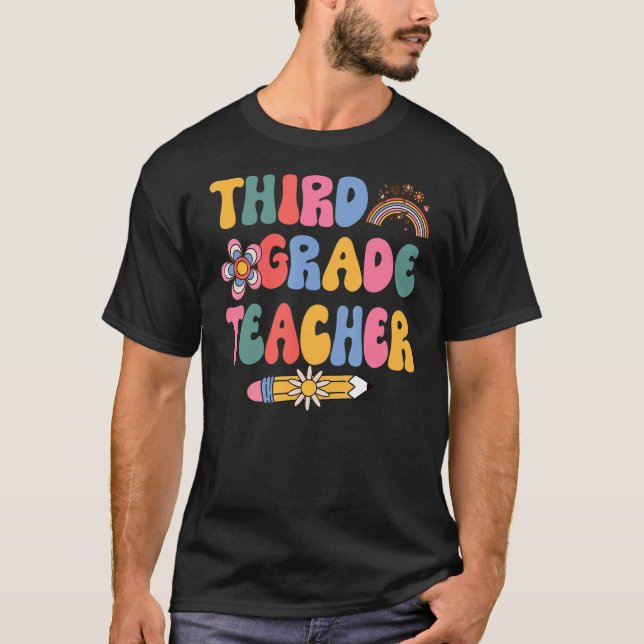 Camiseta Professora do 3º ano Groovy Professora do 3º ano (Frente)