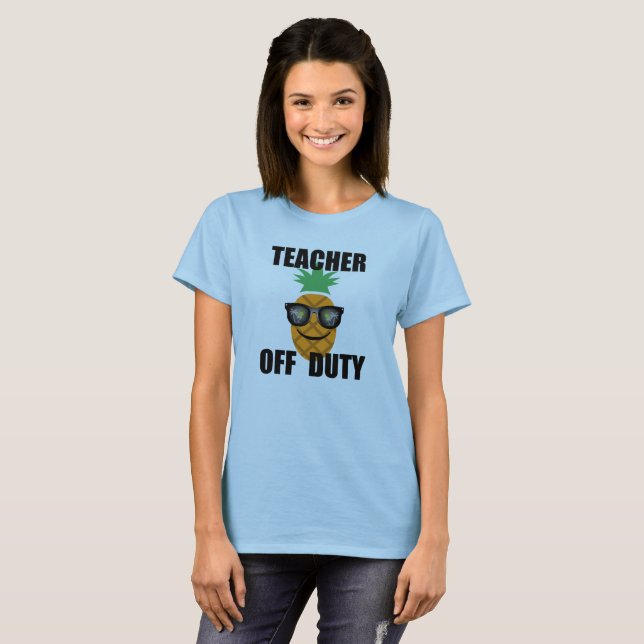 Camiseta Professora do Design de serviço - Camisa-T básica  (Frente Completa)