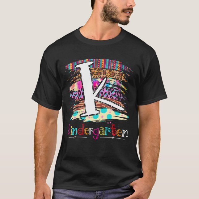 Camiseta Professora Do Jardim De Infância Da Equipe Engraça (Frente)