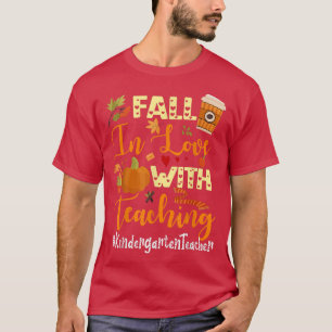 Camiseta Professora Do Jardim Infantil Apaixona-Se Por Ensi