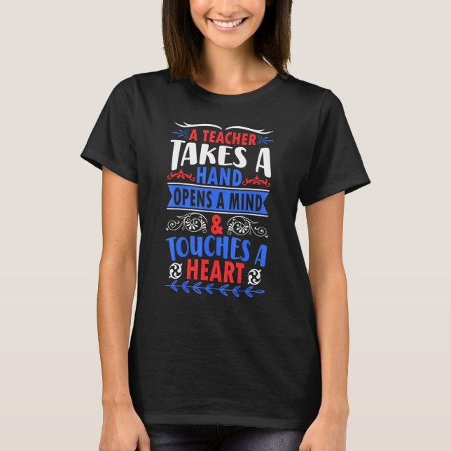 Camiseta Professora Pega Mão Abre Mente E Toca (Frente)