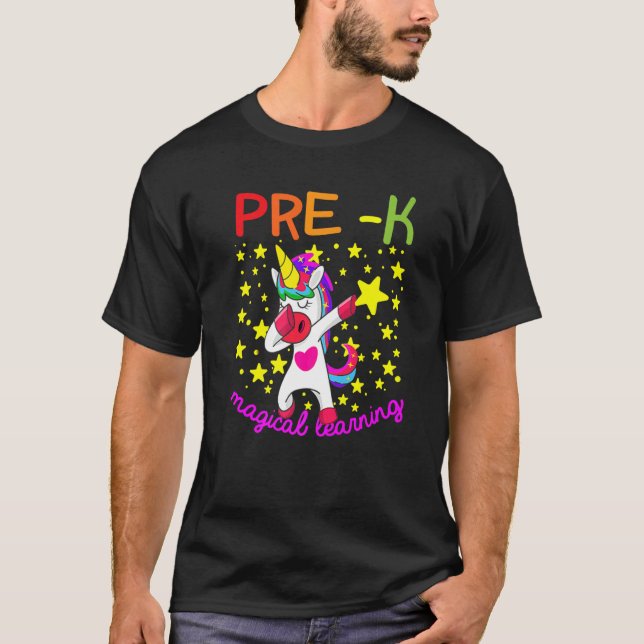 Camiseta Professora Pré K De Volta À Escola Pré K Magia Le (Frente)