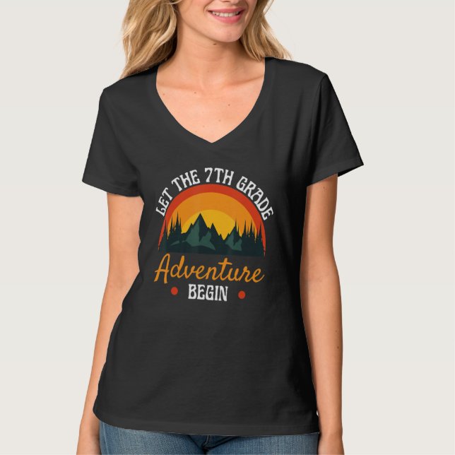 Camiseta Professores De Volta à Escola Deixem a Aventura da (Frente)