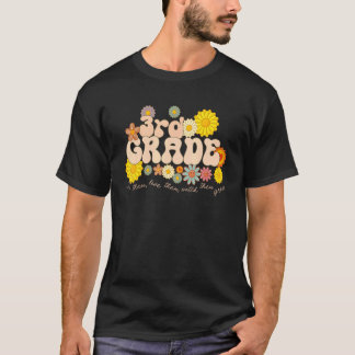 Camiseta Professores do 3º ano ensinam-nos a vigiá-los