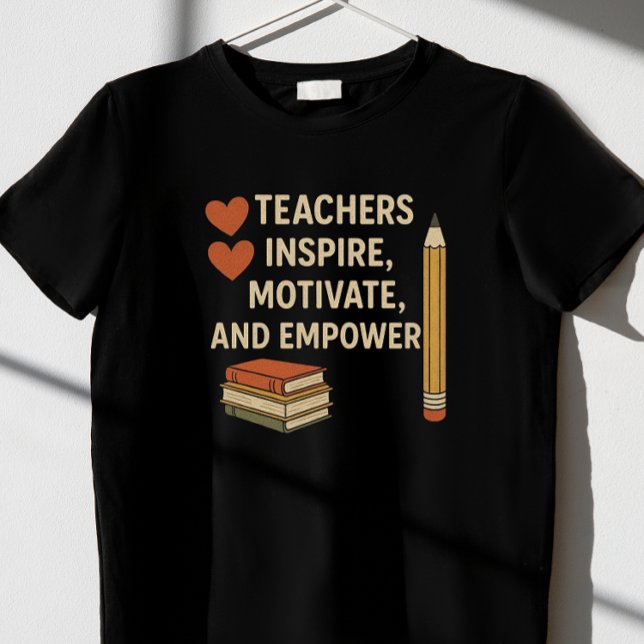 Camiseta "Professores inspiram, motivam e empoderam" T-Shir (Criador carregado)