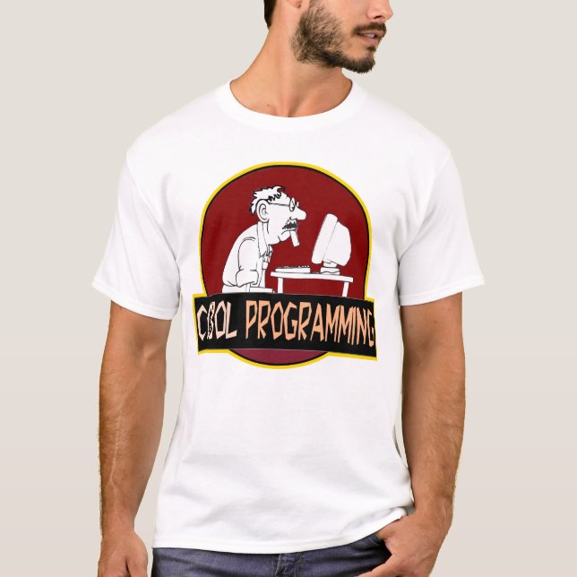 Camiseta Programador COBOL - Lenda da Codificação Antiga (Frente)