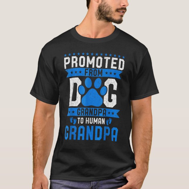 Camiseta Promoted From Dog Grandpa To Human Grandpa Dogs (Frente)