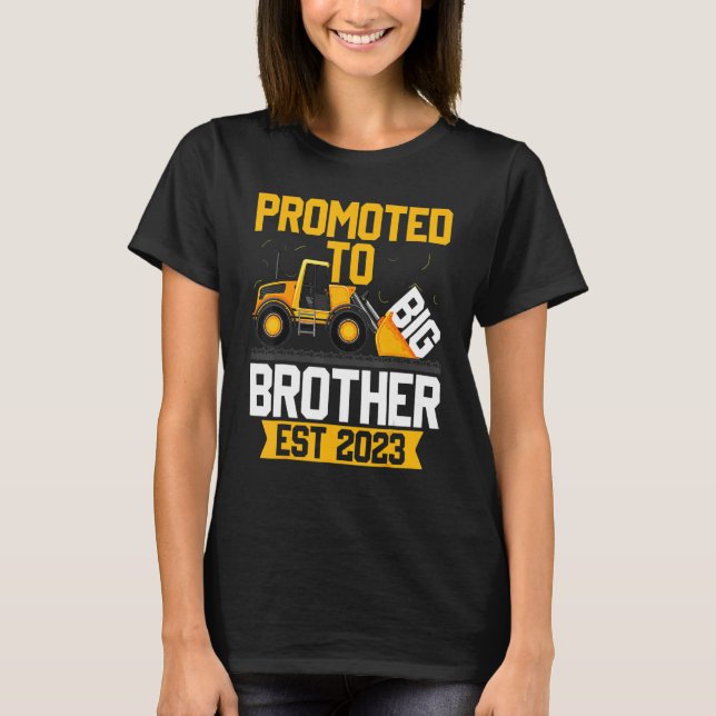 Camiseta Promoted to Big Bro 2023 I Leveled up to Big Broth (Frente)