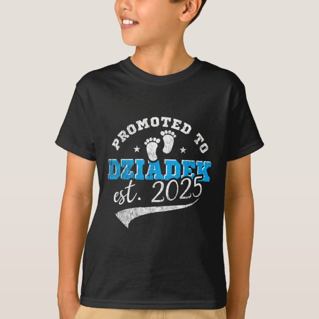 Camiseta Promoted To Dziadek Est 2025 Proud New Grandpa Vin (Frente)