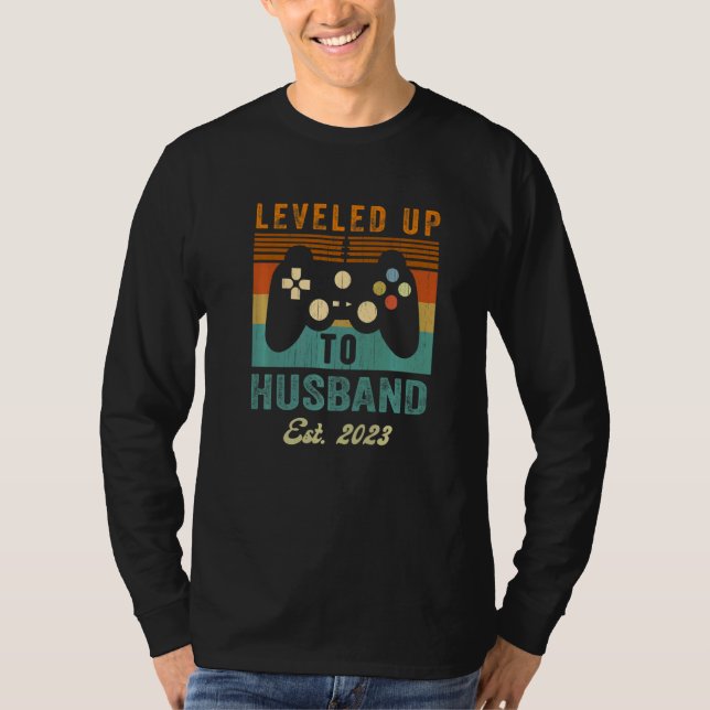 Camiseta promoted to Husband 2023  Leveled up to Husband (Frente)