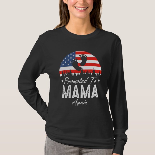 Camiseta Promoted To Mama Again 2024 US Flag Father's Day (Frente)