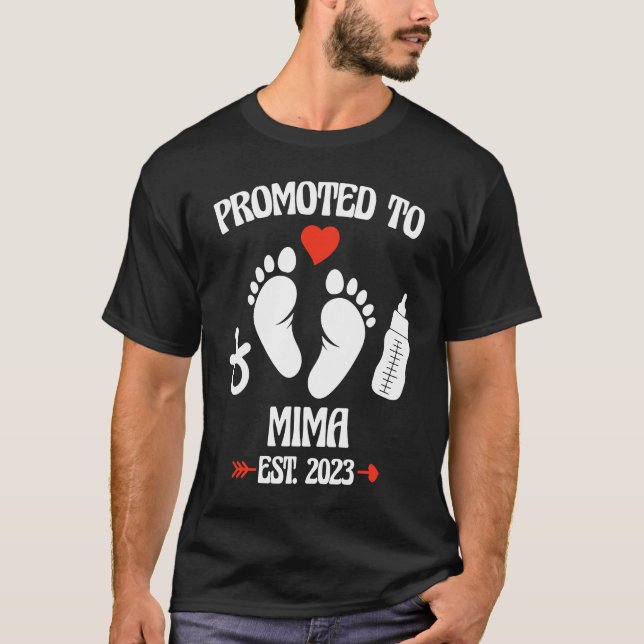 Camiseta Promoted To Mima 2023 First Time New Grandma Pregn (Frente)
