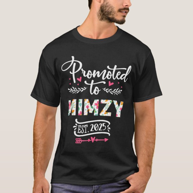 Camiseta Promoted To Mimzy 2025 Cute Pregnancy Announcement (Frente)