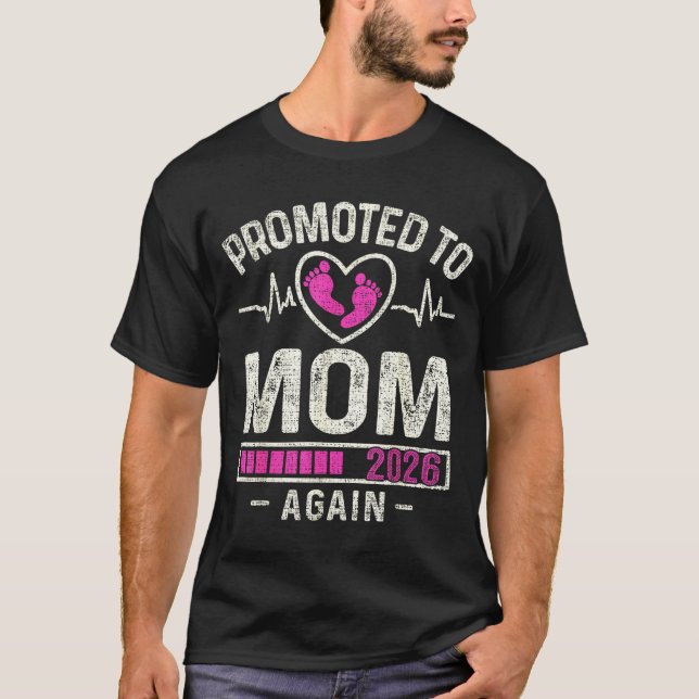 Camiseta Promoted To Mom Again 2026 Expecting Baby Soon To  (Frente)