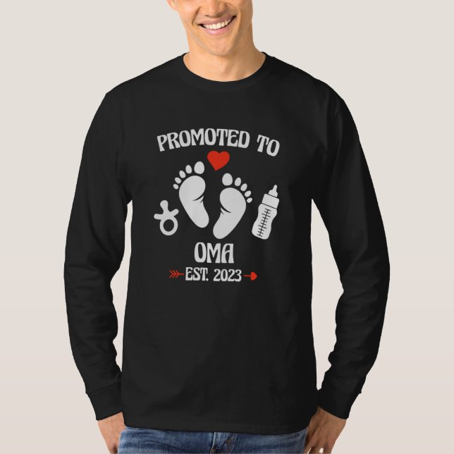 Camiseta Promoted To Oma 2023 First Time New Grandma Pregna (Frente)