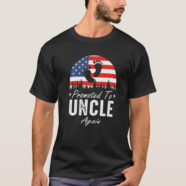 Camiseta Promoted To Uncle Again 2024 US Flag Father's Day  (Frente)