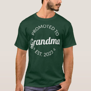 Camiseta Promovido À Avó 2023 Futuro Em Breve Para Ser Nova