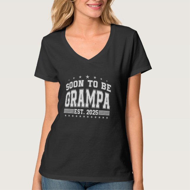 Camiseta Promovido A Grampa Est 2025 Em Breve A Ser Grampa  (Frente)