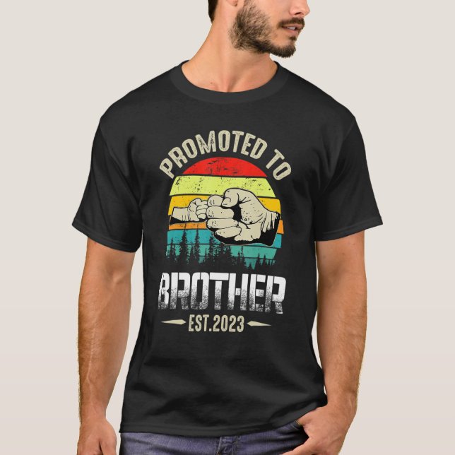 Camiseta Promovido Ao Irmão Est 2023 Novo Big Bro Pregnan (Frente)
