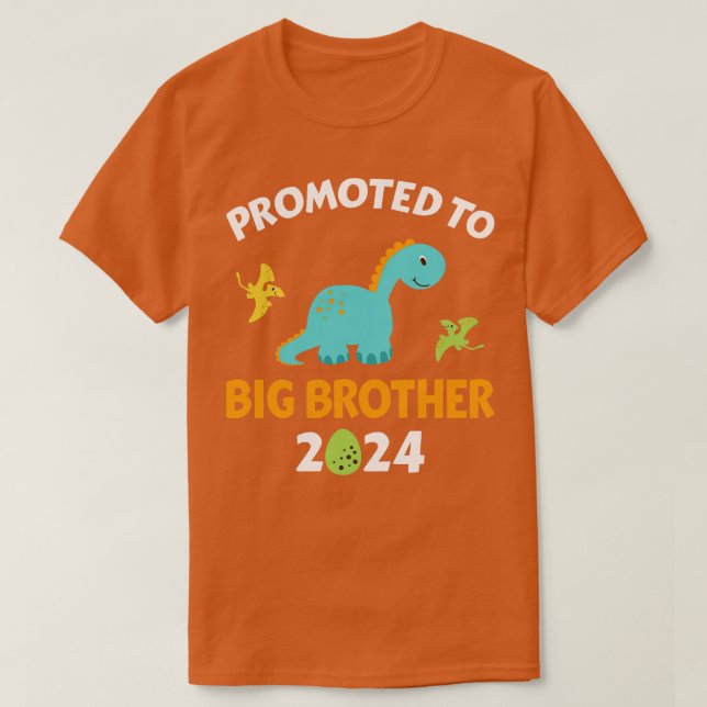 Camiseta Promovido ao irmão mais velho de 2024 com o novo b (Frente do Design)