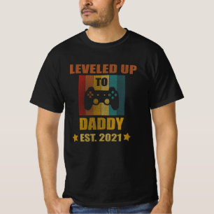 Camiseta Promovido Ao Pai EST.2021 Nivelado Até Pai