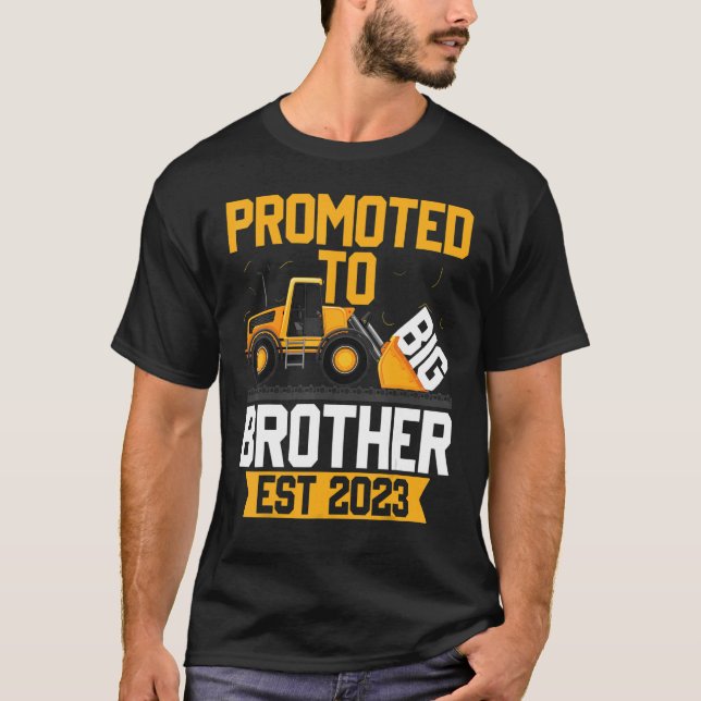 Camiseta Promovido Para O Big Bro 2023 Eu Levei Para O Big  (Frente)
