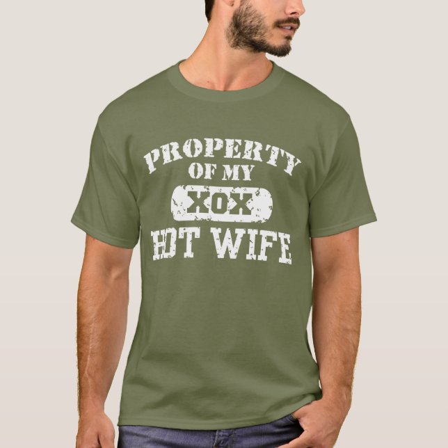 Camiseta Propriedade da Minha Esposa Quente (Frente)