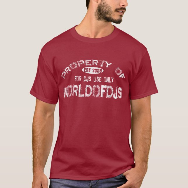 Camiseta Propriedade Tee (Frente)