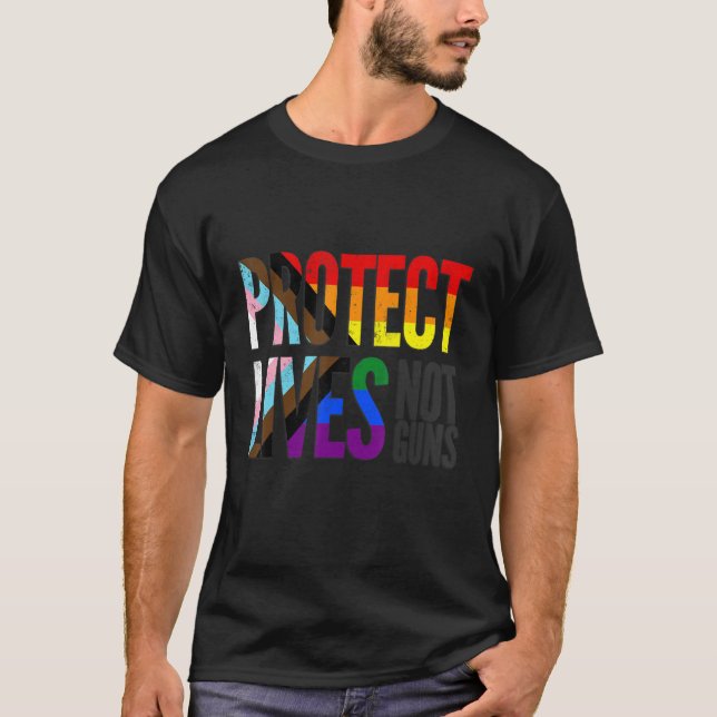 Camiseta Protect lives not guns, rainbow Progress Pride Fla (Frente)
