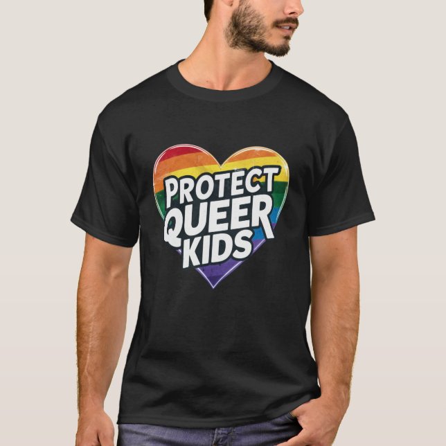 Camiseta Proteger Crianças Queer Orgulho LGBT do Arco-Íris (Frente)